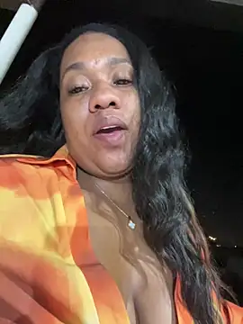 Snapshot of Sam_Blue chatting on 04-19-26, 06:58 Sam Blue online show from 04-19-26, 06:58