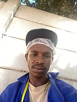 Snapshot of Minathi25410 chatting on 04-26-26, 06:54 Minathi25410 online show from 04-26-26, 06:54