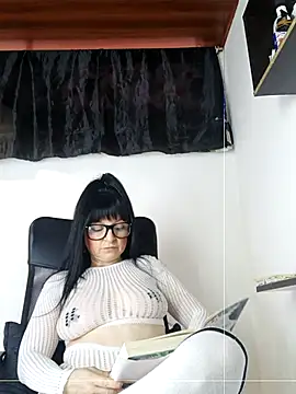 angierot2025 online show from 07-23-26, 09:55