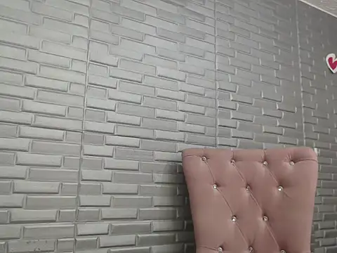 angierot2025 online show from 09-09-25, 12:43