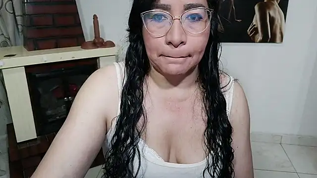 Grace mature milf online show from 03-10-26, 10:19