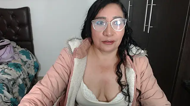 Grace mature milf online show from 03-27-26, 11:16