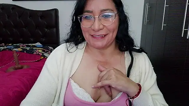 Grace mature milf online show from 07-17-26, 12:08