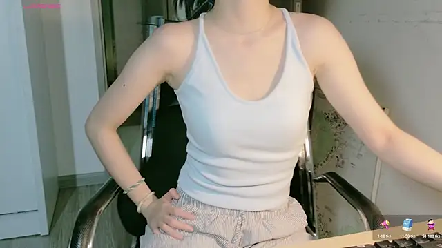 Ryeon 99 online show from 06-04-26, 03:33