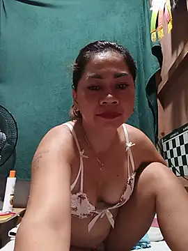 sexybitch 02 online show from 06-12-26, 06:49
