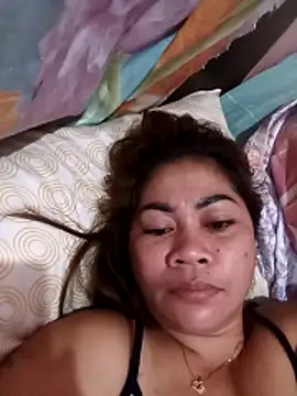 sexybitch 02 online show from 04-17-26, 01:47