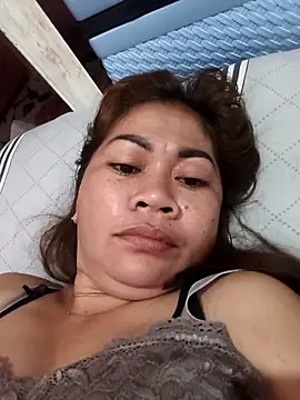 sexybitch 02 online show from 03-31-26, 08:00