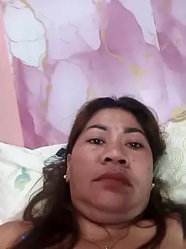sexybitch 02 online show from 04-18-26, 06:43
