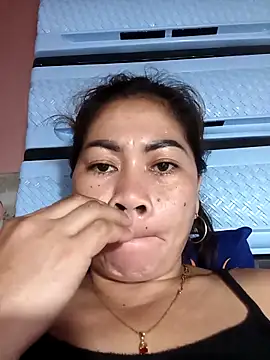 sexybitch 02 online show from 04-29-26, 12:15