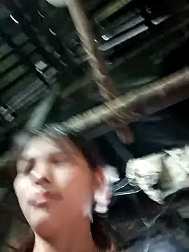 Ocnguyety online show from 10-28-25, 01:17