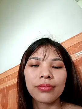 Ocnguyety online show from 10-19-25, 02:14