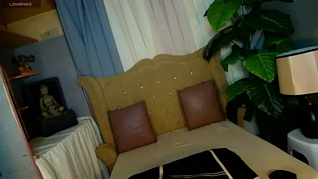 UrMassiveCockSabrinaOnTop online show from 09-23-25, 06:26