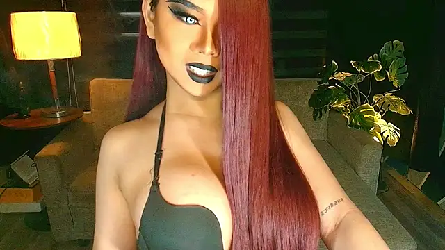 Snapshot of KarlaFrost chatting on 07-10-26, 03:28 KarlaFrost online show from 07-10-26, 03:28