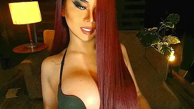 Snapshot of KarlaFrost chatting on 07-14-26, 01:05 KarlaFrost online show from 07-14-26, 01:05