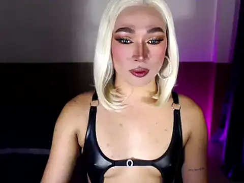 Snapshot of Spicy_kinky chatting on 03-29-26, 02:30 Spicy kinky online show from 03-29-26, 02:30