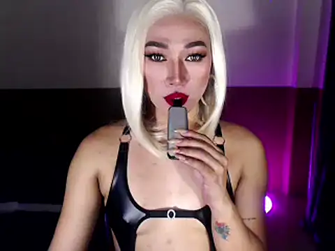 Snapshot of Spicy_kinky chatting on 03-28-26, 12:50 Spicy kinky online show from 03-28-26, 12:50