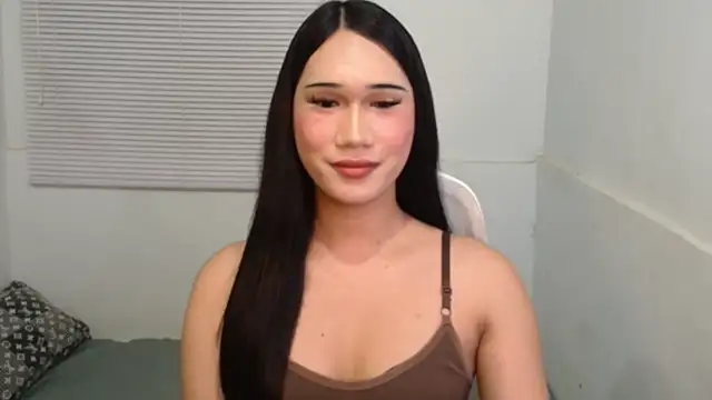 Leighs Celine online show from 02-21-26, 04:09