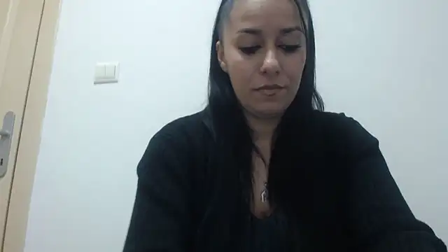 Maryem637048 online show from 12-17-25, 02:33