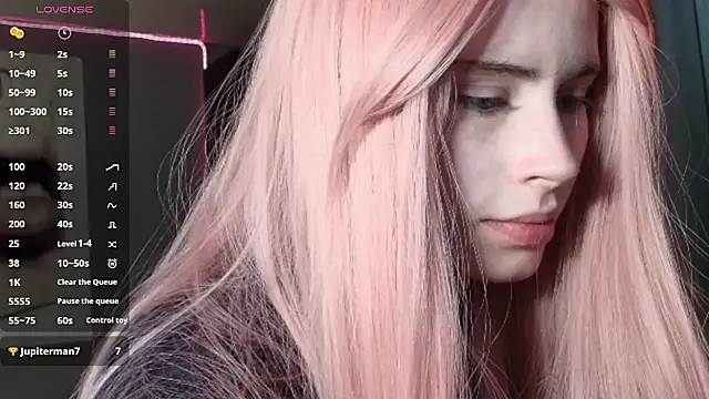 Snapshot of PieraMarch chatting on 03-01-26, 07:25 PieraMarch online show from 03-01-26, 07:25