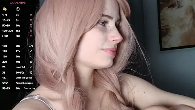 PieraMarch online show from 11-30-25, 07:25