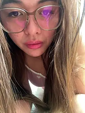 urasianlady online show from 01-11-26, 07:59