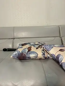 Meii-meyy online show from 11-04-25, 06:39