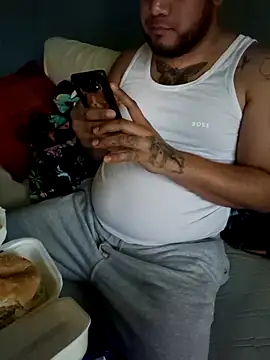 bellylova online show from 02-19-26, 04:15