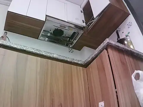 -Luxury online show from 03-21-26, 03:19