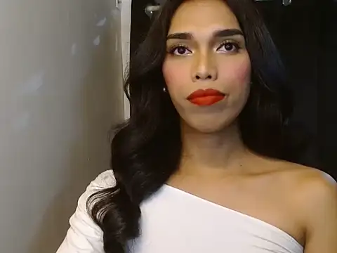 angelaxmonroe online show from 05-07-26, 01:58