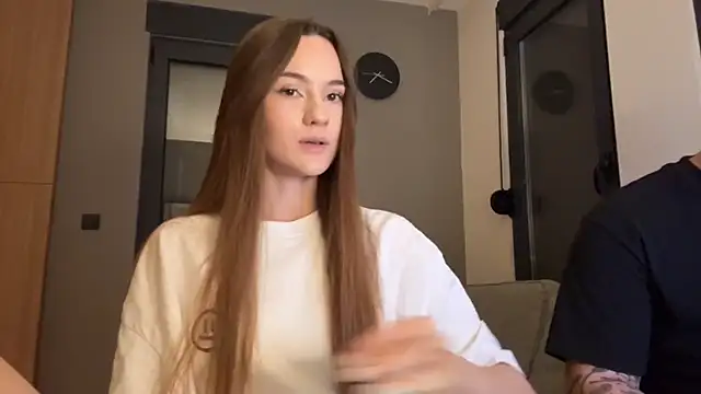 Snapshot of TenDouble chatting on 09-20-25, 09:42 TenDouble online show from 09-20-25, 09:42