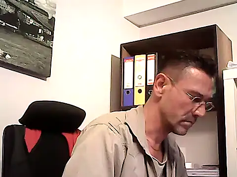 mastercharisma35 online show from 04-20-26, 05:25