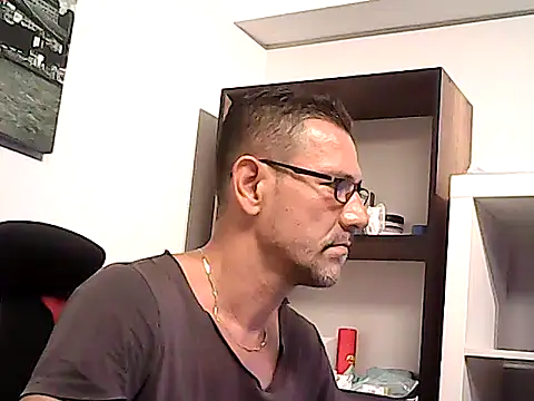 Snapshot of mastercharisma35 chatting on 07-09-26, 10:59 mastercharisma35 online show from 07-09-26, 10:59