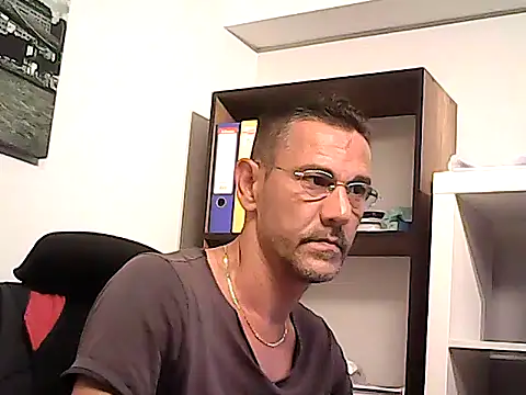 Snapshot of mastercharisma35 chatting on 06-15-26, 12:05 mastercharisma35 online show from 06-15-26, 12:05