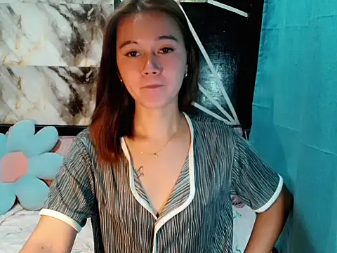 Snapshot of urgirl_mikah chatting on 12-03-25, 04:35 urgirl mikah online show from 12-03-25, 04:35