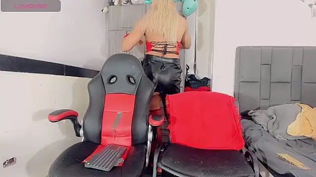 thiara veky online show from 11-24-25, 07:25