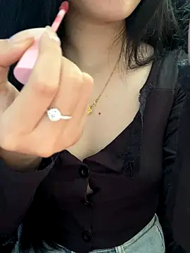 Nancy68 online show from 10-11-25, 08:15