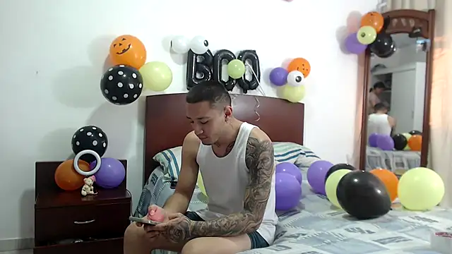 Snapshot of sex_anal_room chatting on 10-03-25, 10:00 sex anal room online show from 10-03-25, 10:00