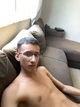 safadezanunes2 online show from 11-25-25, 03:45