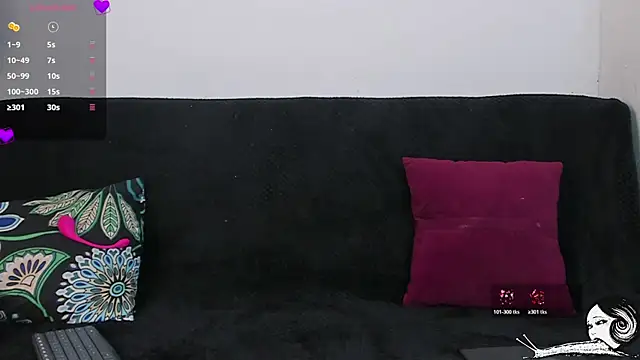 Snapshot of Britney_Rose chatting on 06-29-26, 06:20 Britney Rose online show from 06-29-26, 06:20