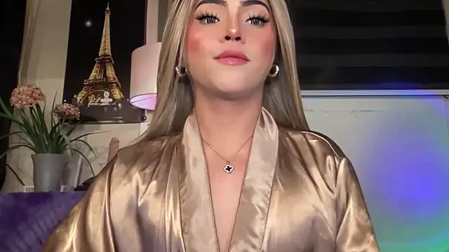 Snapshot of calimonroe chatting on 10-08-25, 07:47 calimonroe online show from 10-08-25, 07:47