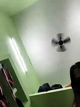 Tamil Ishu online show from 09-29-25, 10:00