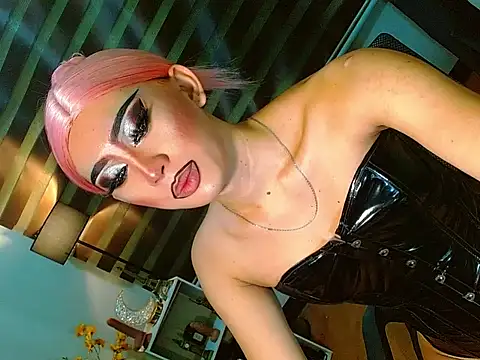 Queen yasii 88 online show from 05-21-26, 12:57