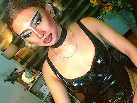 Queen yasii 88 online show from 04-28-26, 02:21