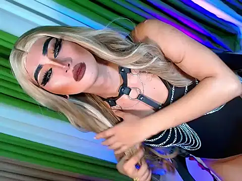 Queen yasii 88 online show from 09-09-25, 03:32