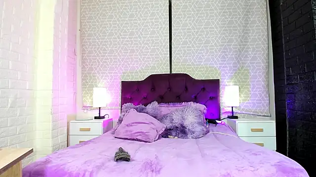 Zamara Kleii online show from 01-06-26, 04:05