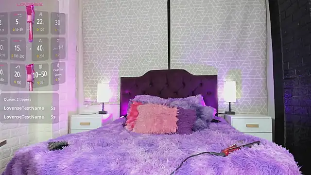 Zamara Kleii online show from 12-15-25, 03:01