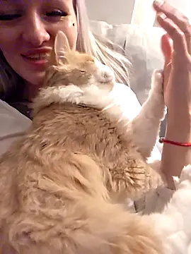 KateMonroe online show from 12-15-25, 02:17