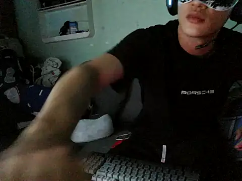 boyhigh1997 online show from 02-14-26, 04:18