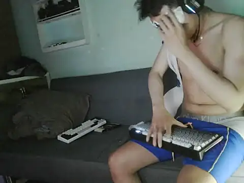 boyhigh1997 online show from 04-14-26, 11:21