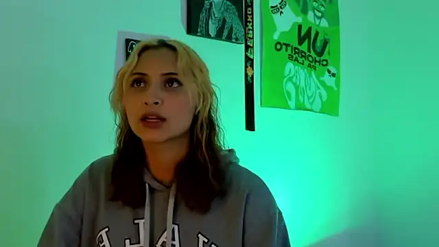 melissa noirr online show from 11-19-25, 05:13